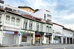 Jalan Besar (D8), Shop House #579699151